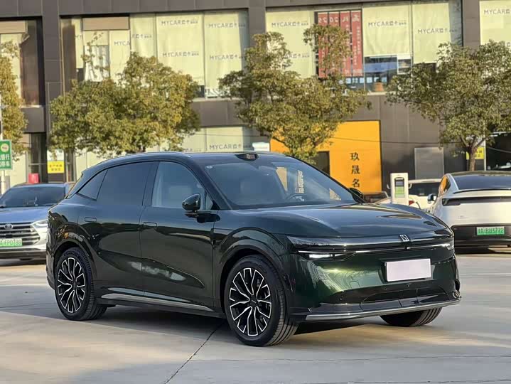 Фото 3 - Zeekr 7X