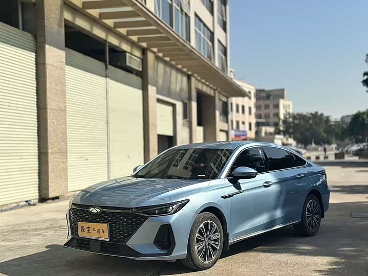 Фото 1 - Chery Fulwin A8