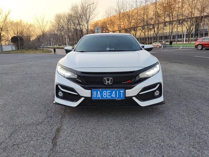 Фото 3 - Honda Civic