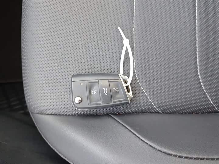 Фото 9 - Jetta VS7