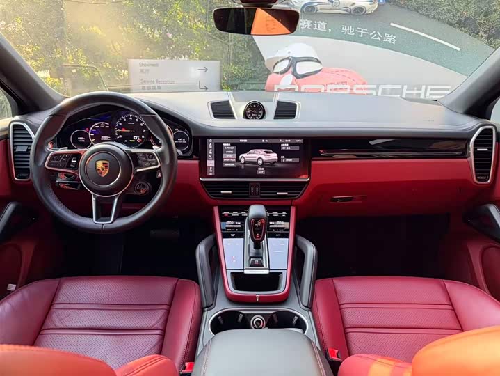 Фото 9 - Porsche Cayenne Hybrid