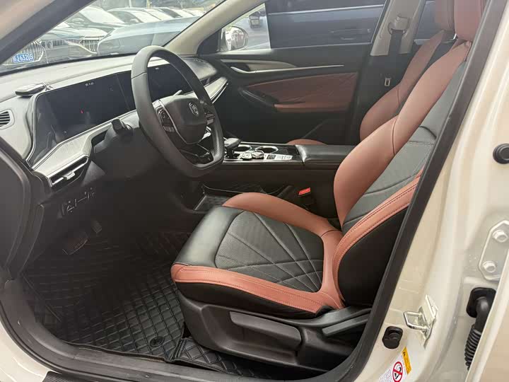 Фото 5 - Changan Eado Plus