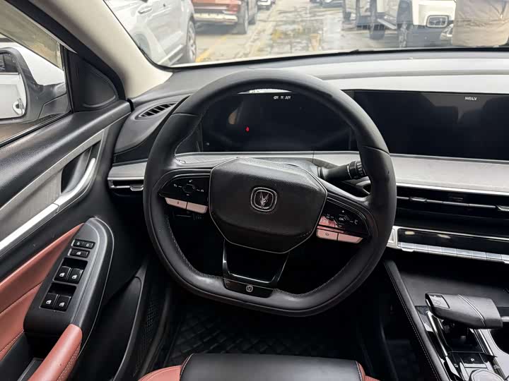 Фото 7 - Changan Eado Plus