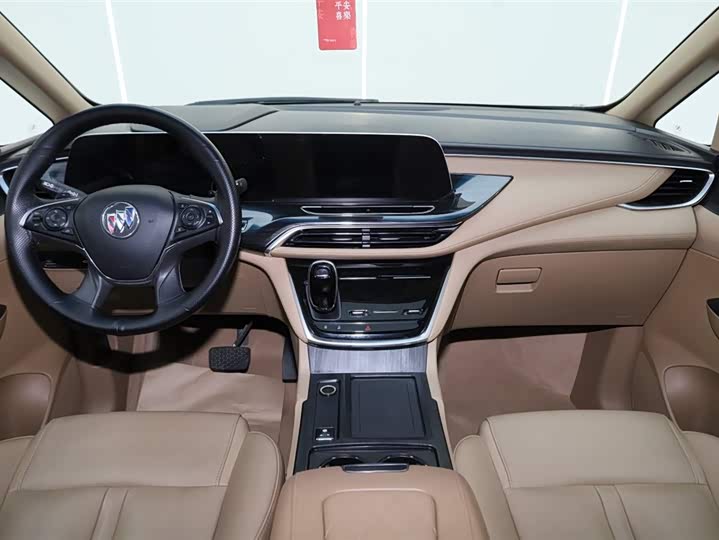 Фото 8 - Buick GL8 ES