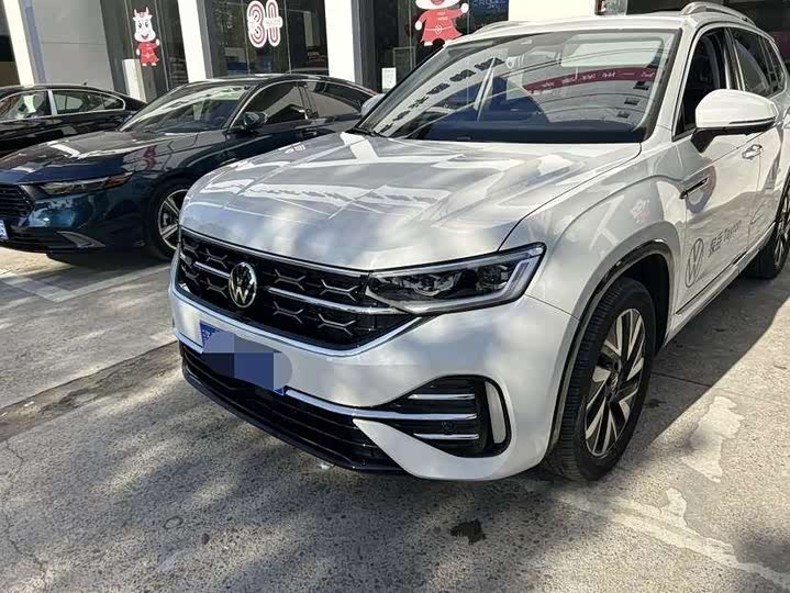 Фото 2 - Volkswagen Tayron