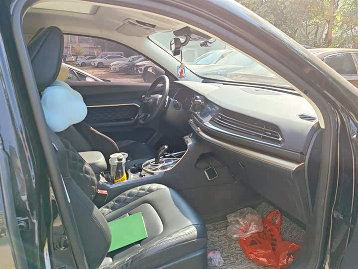 Фото 8 - Haval H6