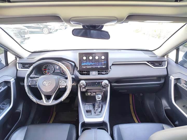 Фото 5 - Toyota Wildlander