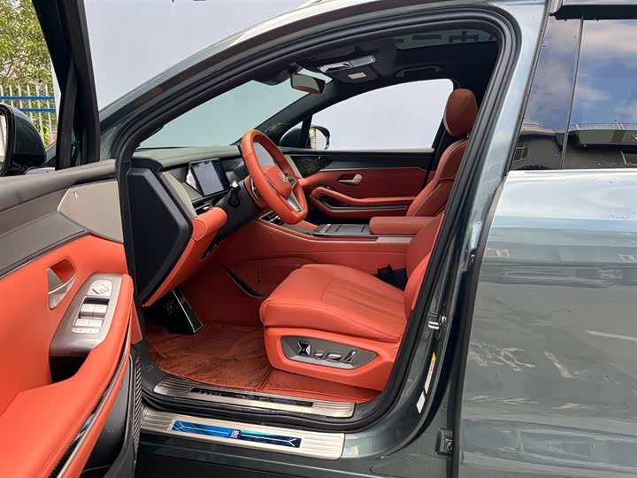 Фото 7 - BYD Tang L