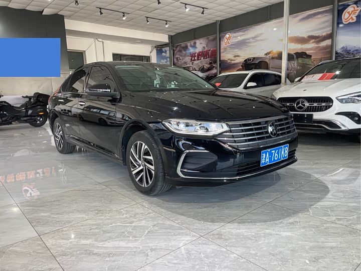 Фото 3 - Volkswagen Lavida