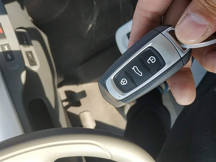 Фото 9 - Geely Galaxy Panda Mini