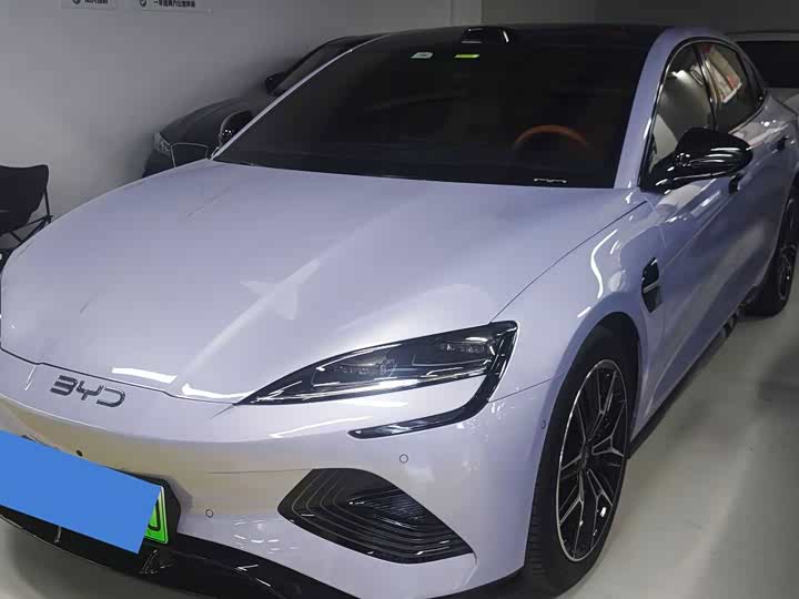 Фото 1 - BYD Seal