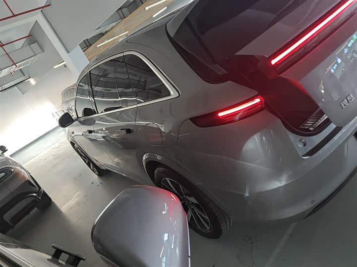 Фото 5 - LiXiang L7