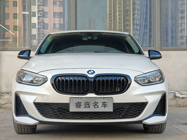 Фото 2 - BMW 1 Series