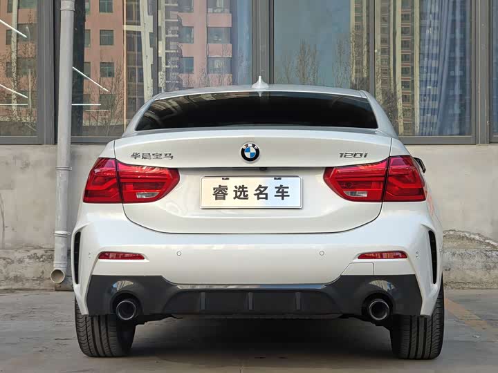 Фото 8 - BMW 1 Series