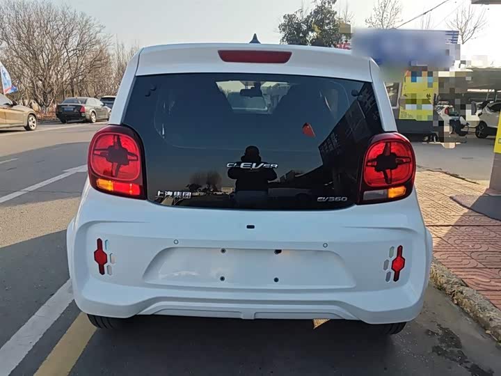 Фото 6 - Roewe Clever