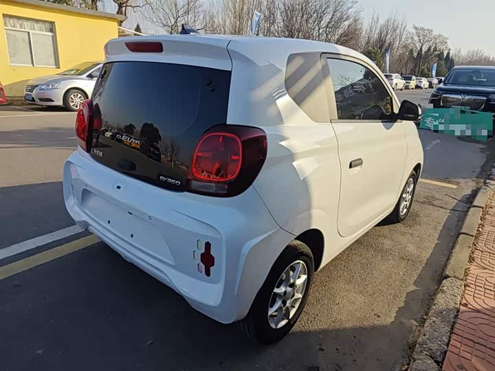 Фото 7 - Roewe Clever