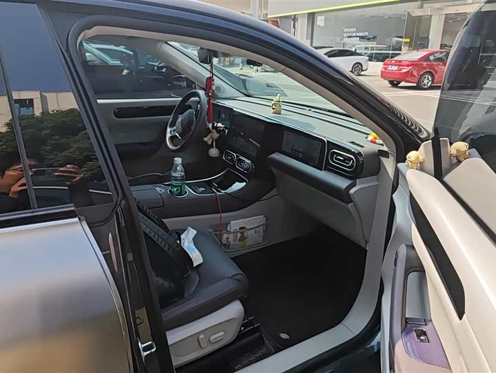 Фото 8 - Leapmotor C11