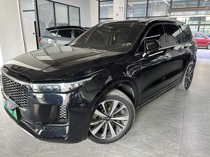 Фото 1 - LiXiang One