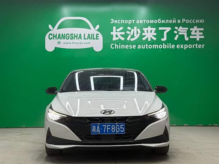 Фото 2 - Hyundai Elantra N line