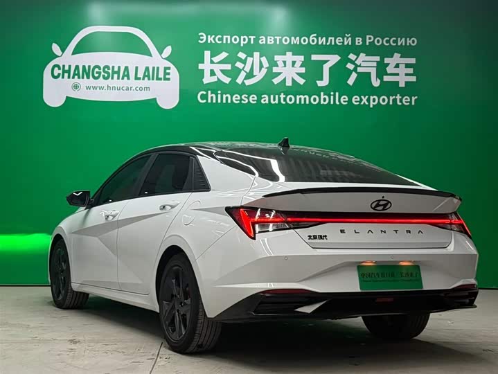 Фото 6 - Hyundai Elantra N line