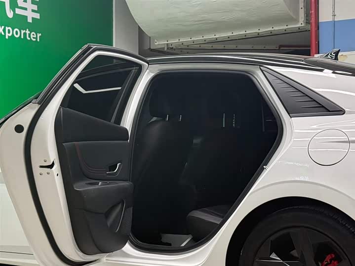 Фото 9 - Hyundai Elantra N line