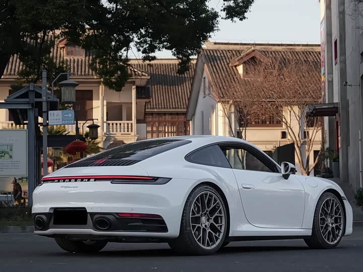 Фото 7 - Porsche 911