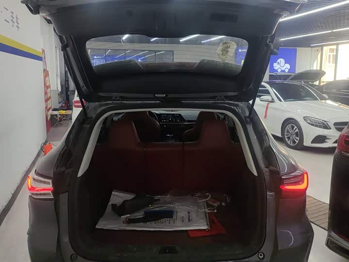 Фото 4 - Changan Oshan X5