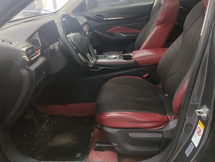 Фото 9 - Changan Oshan X5