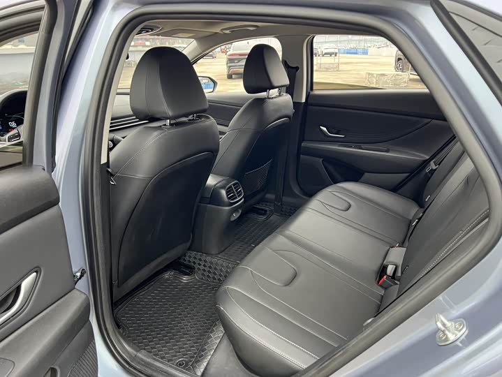 Фото 6 - Hyundai Elantra N line