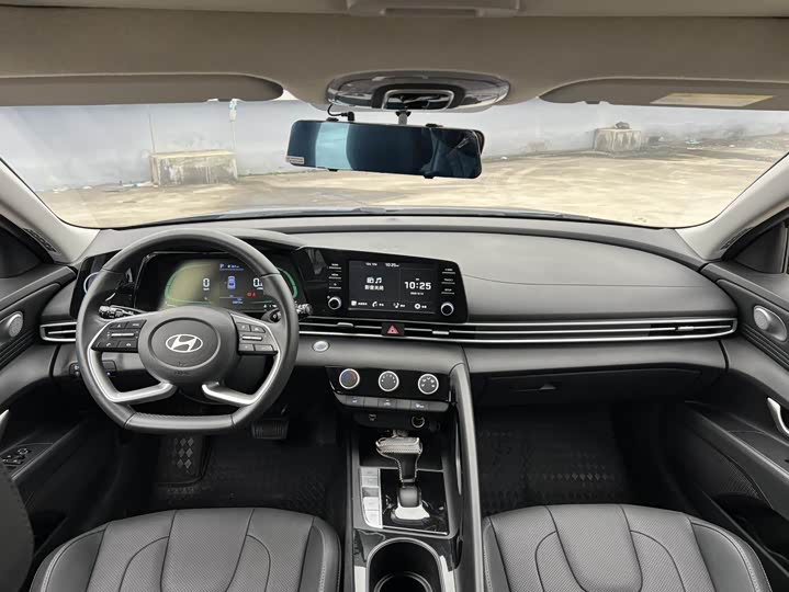 Фото 7 - Hyundai Elantra N line