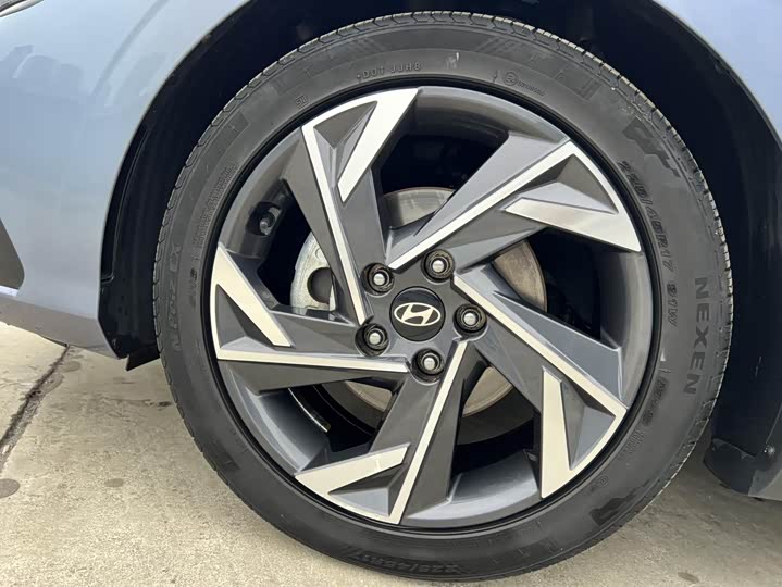 Фото 8 - Hyundai Elantra N line