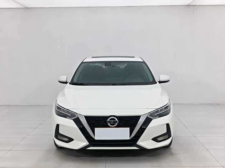 Фото 2 - Nissan Sylphy