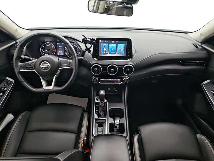 Фото 9 - Nissan Sylphy