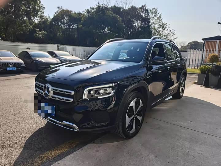 Фото 1 - Mercedes-Benz GLB-Class