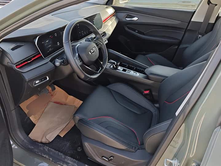 Фото 9 - Geely Binrui