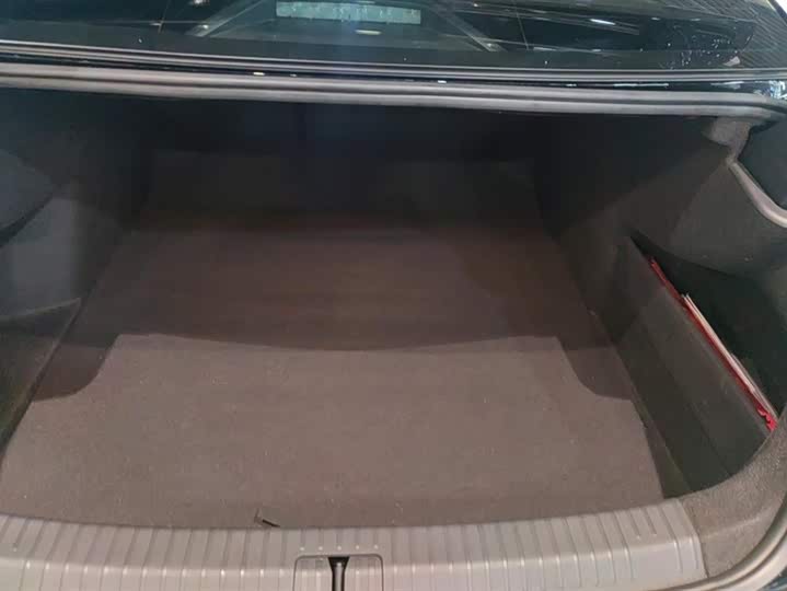 Фото 4 - Volkswagen Passat