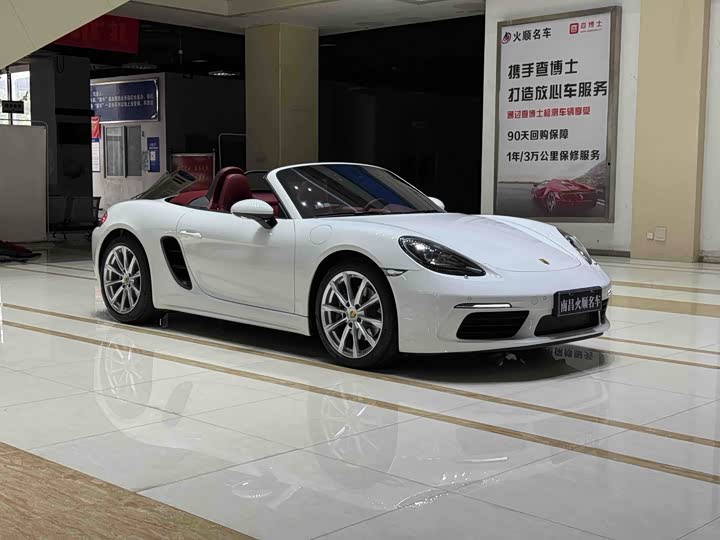 Фото 4 - Porsche 718