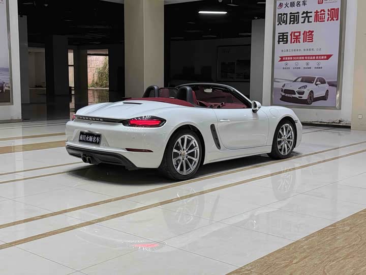 Фото 6 - Porsche 718