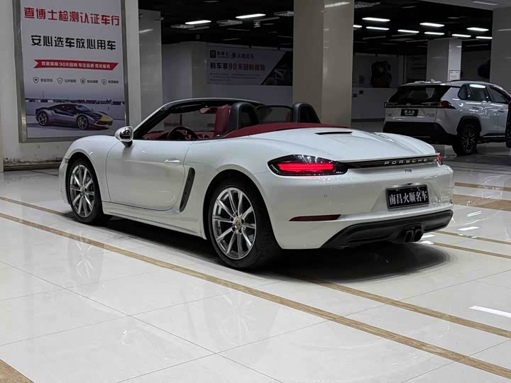 Фото 7 - Porsche 718