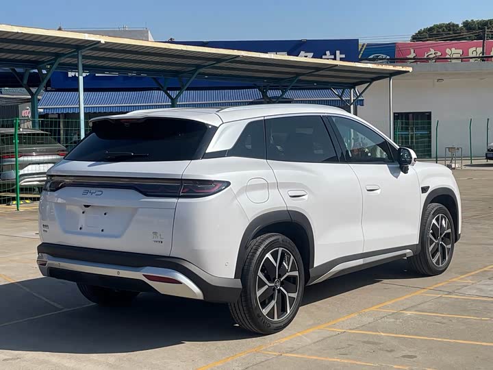 Фото 8 - BYD Song L DM-i Hybrid