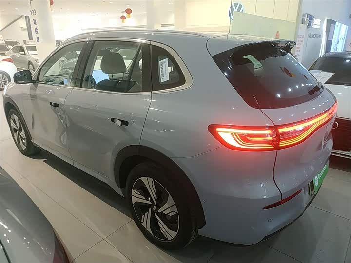 Фото 5 - Geely Galaxy E5