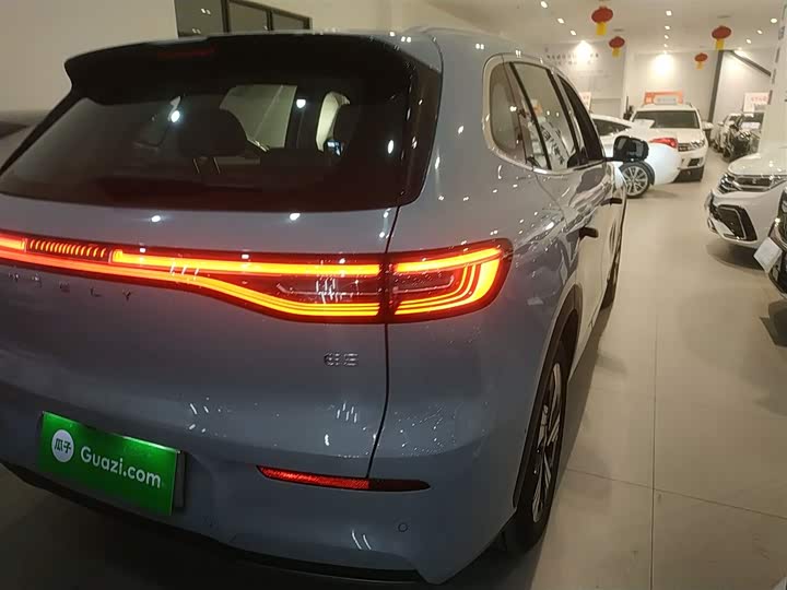 Фото 8 - Geely Galaxy E5