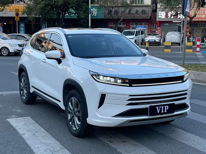 Фото 3 - Exeed LX