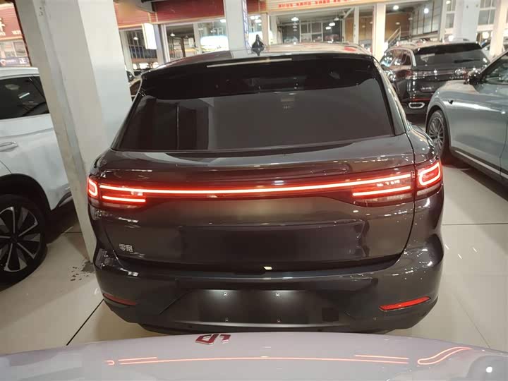 Фото 6 - Leapmotor C11