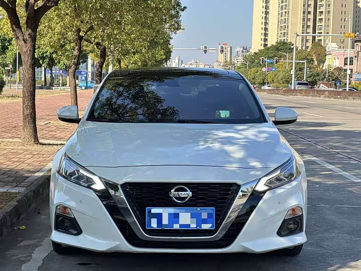 Фото 2 - Nissan Teana