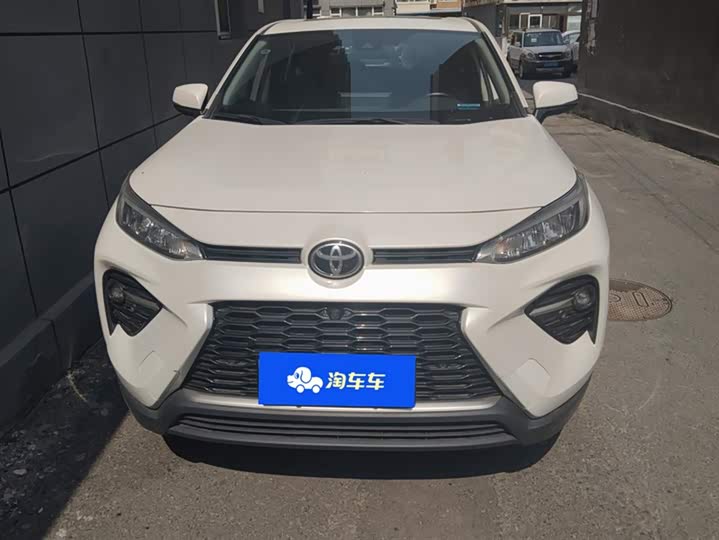 Фото 2 - Toyota Wildlander