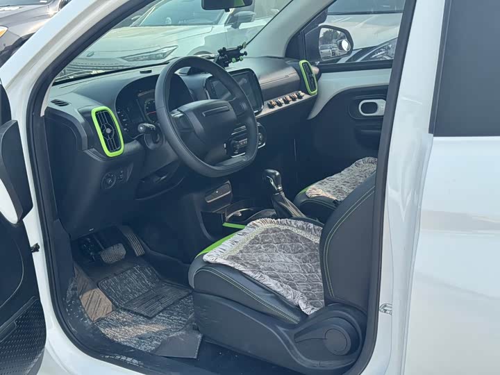 Фото 2 - Roewe Clever