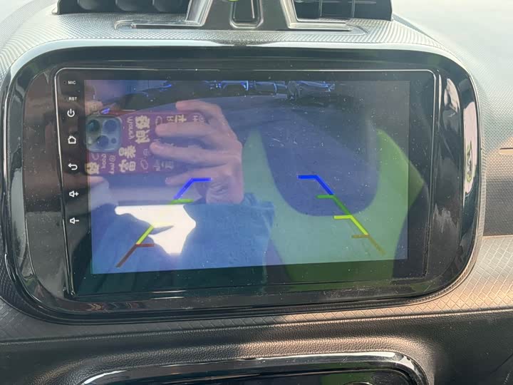 Фото 8 - Roewe Clever