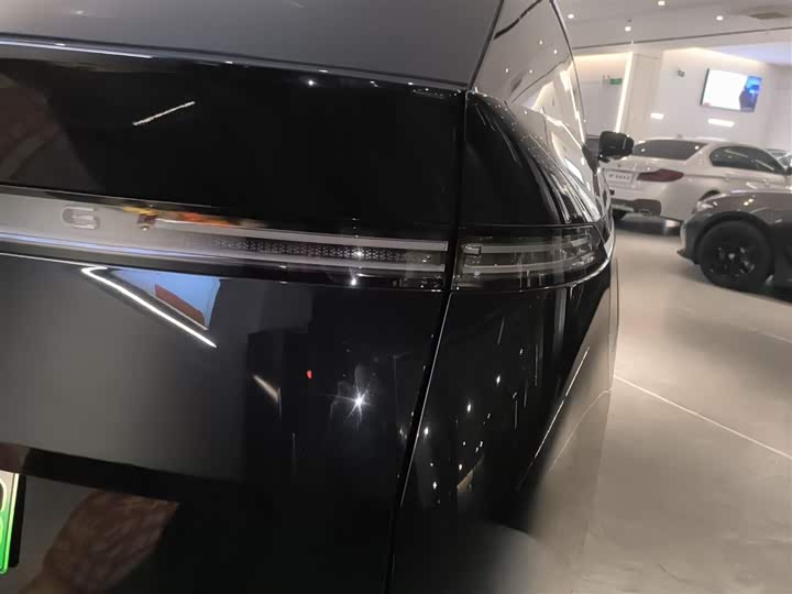 Фото 8 - XPeng X9