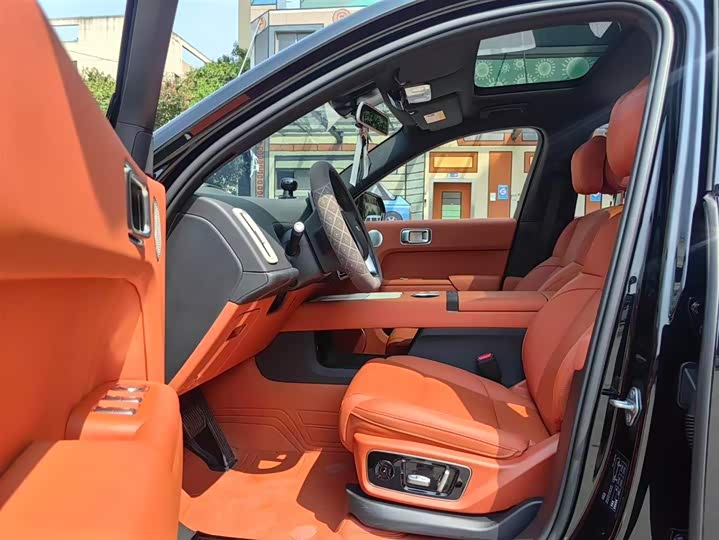 Фото 5 - LiXiang L7